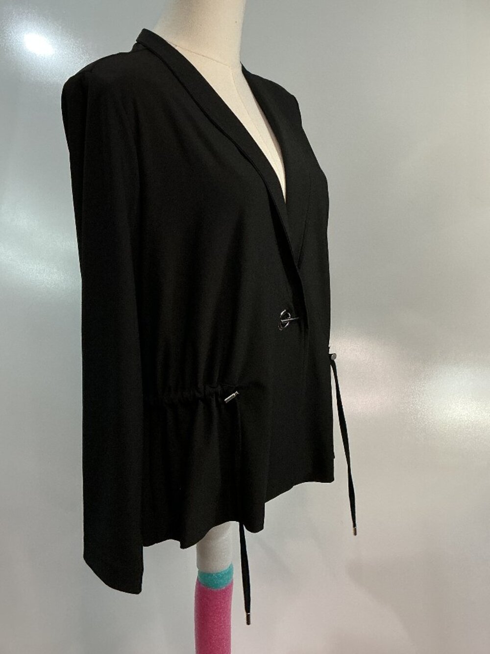 WynneLayers MarlaWynne Drapey Twill Drawstring Jacket Black M - Picture 5 of 12